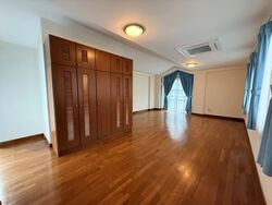 Fernhill Road (D10), Semi-Detached #632929701
